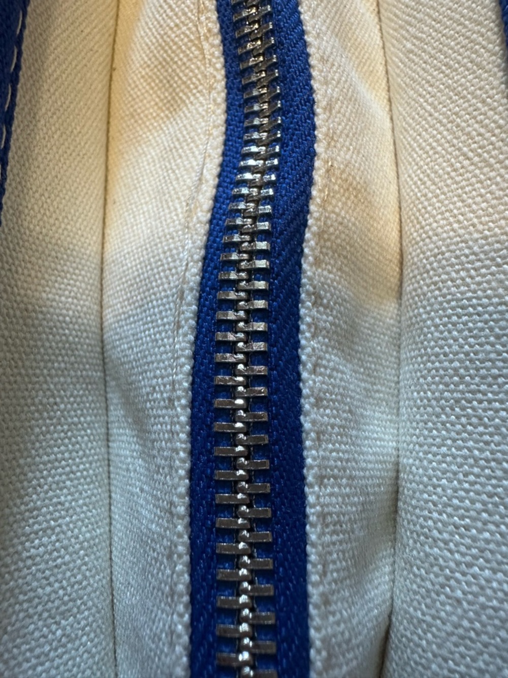 Aeropostale White, Royal Blue & Red Mini Tote with Pom Charm - Picture 8 of 10